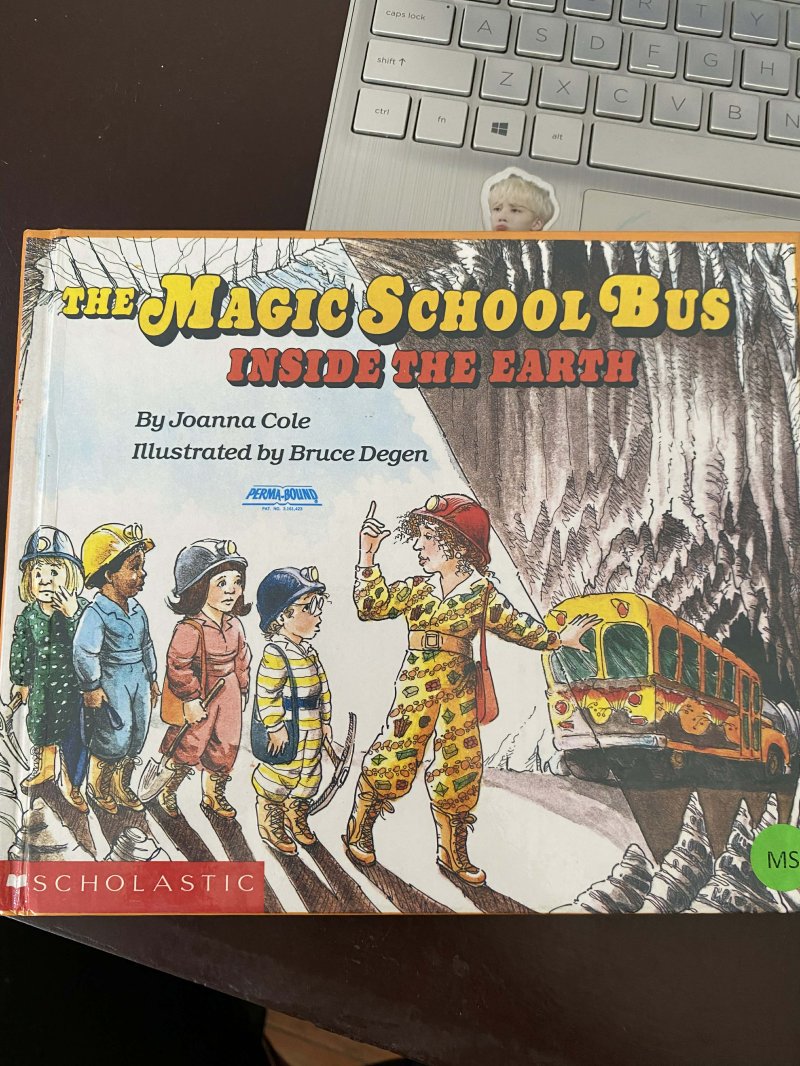 The Magic School Bus Inside the Earth 