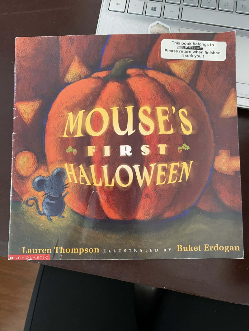 Mouse's First Halloween