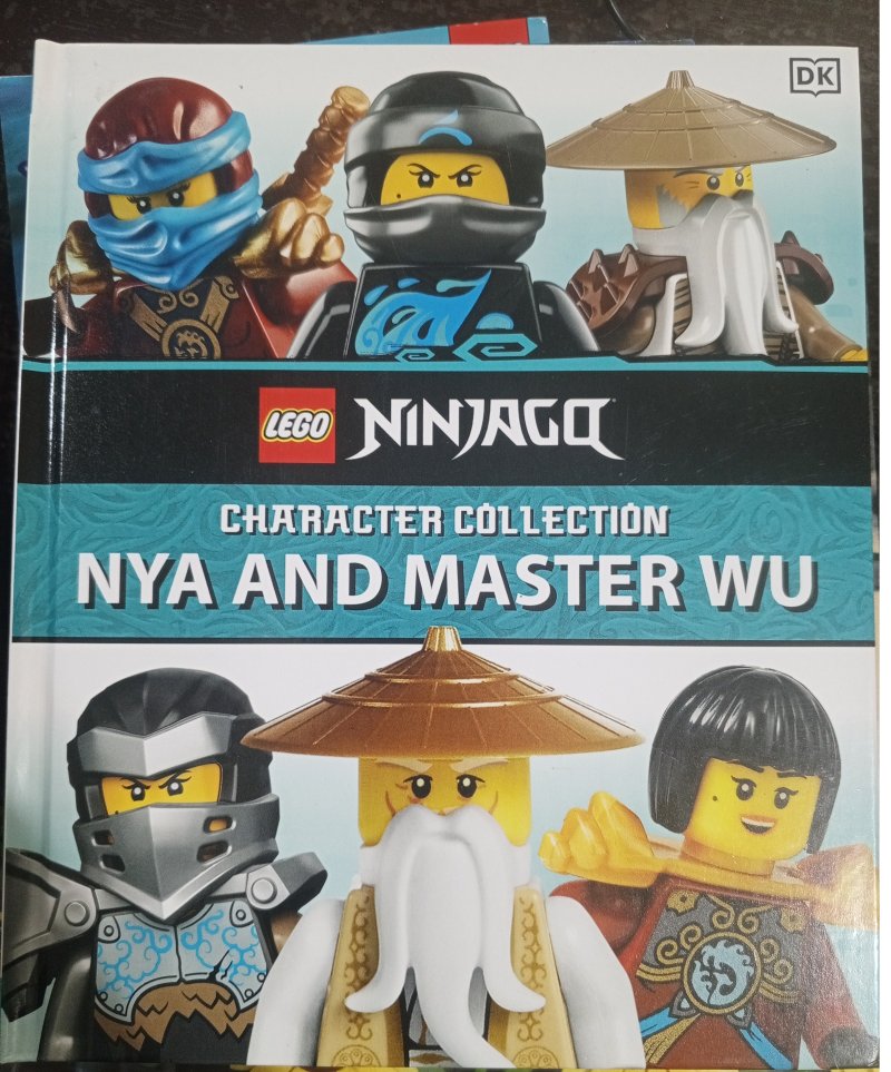 Ninjago Character Collection NYA and MASTER WU