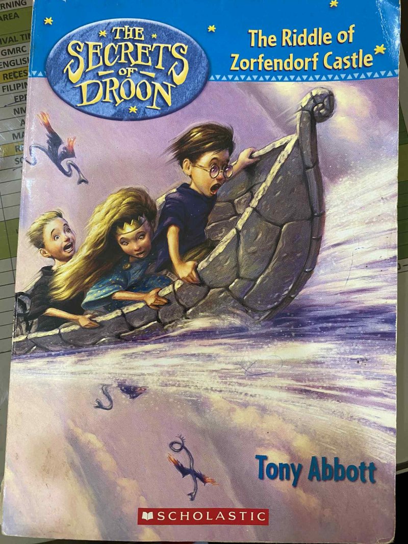 The Secrets of Droon - The Riddle of Zorfendorf Castle