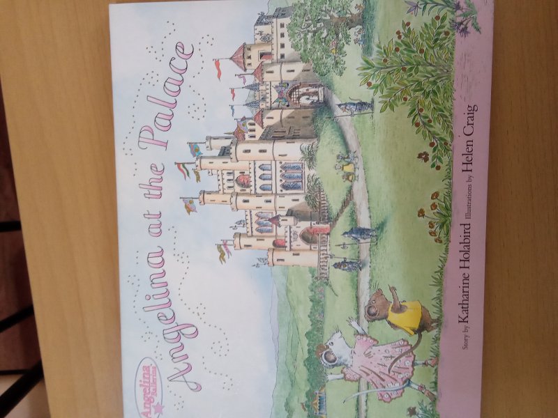 Angelina at the Palace