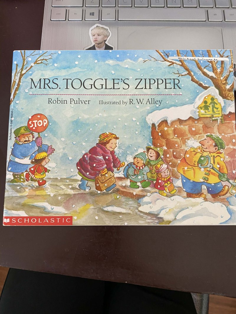 Mrs. Toggle's Zipper