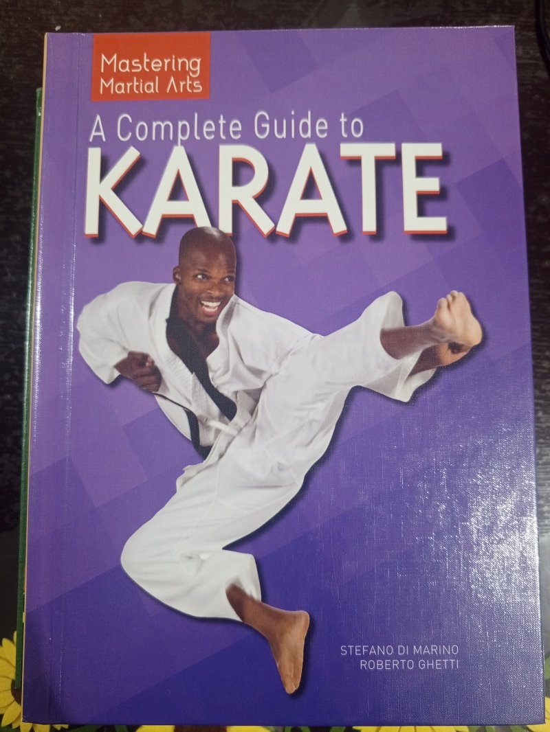 Disney PrincessComplete Guide to Karate