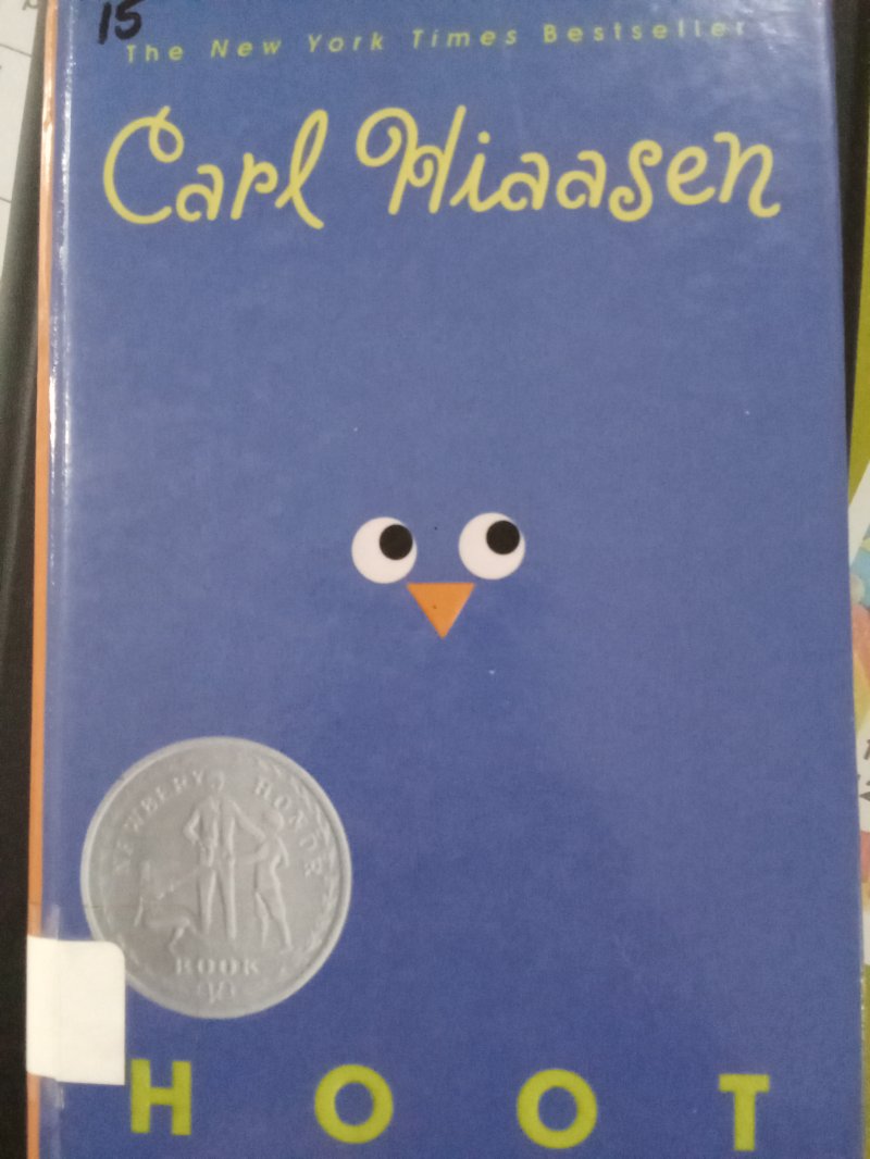 The New York Times Bestseller Carl Hiaasen HOOT