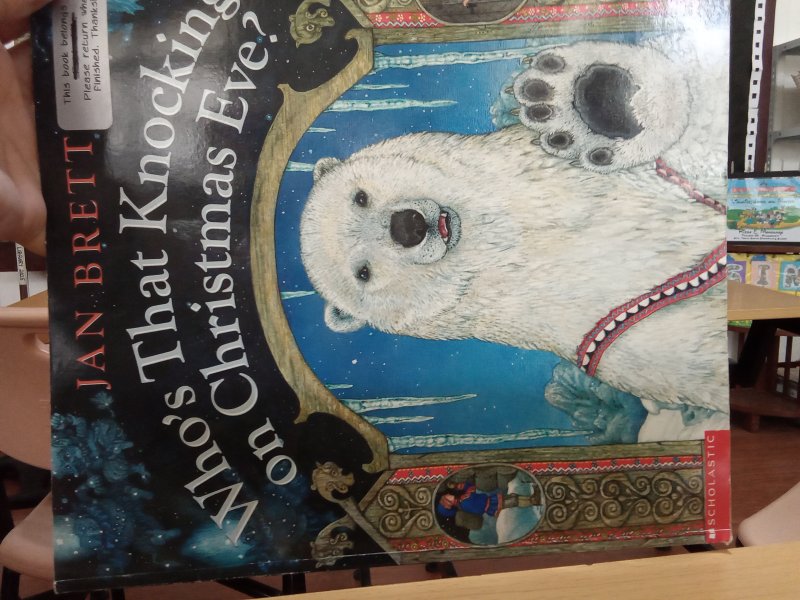 Who's that knocking on christmas eve