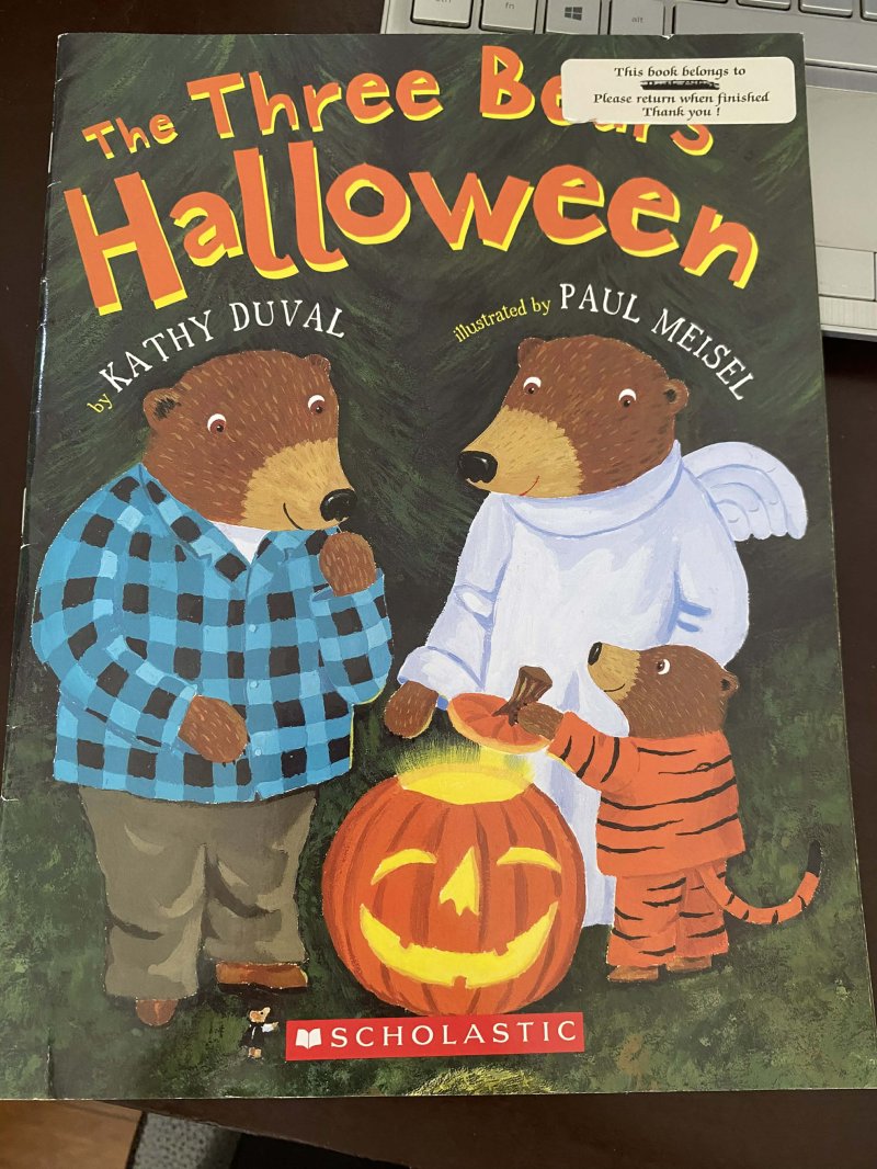The Three Bears' Halloween